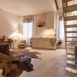Appartamento Housmart Castiglione 76, Bologna